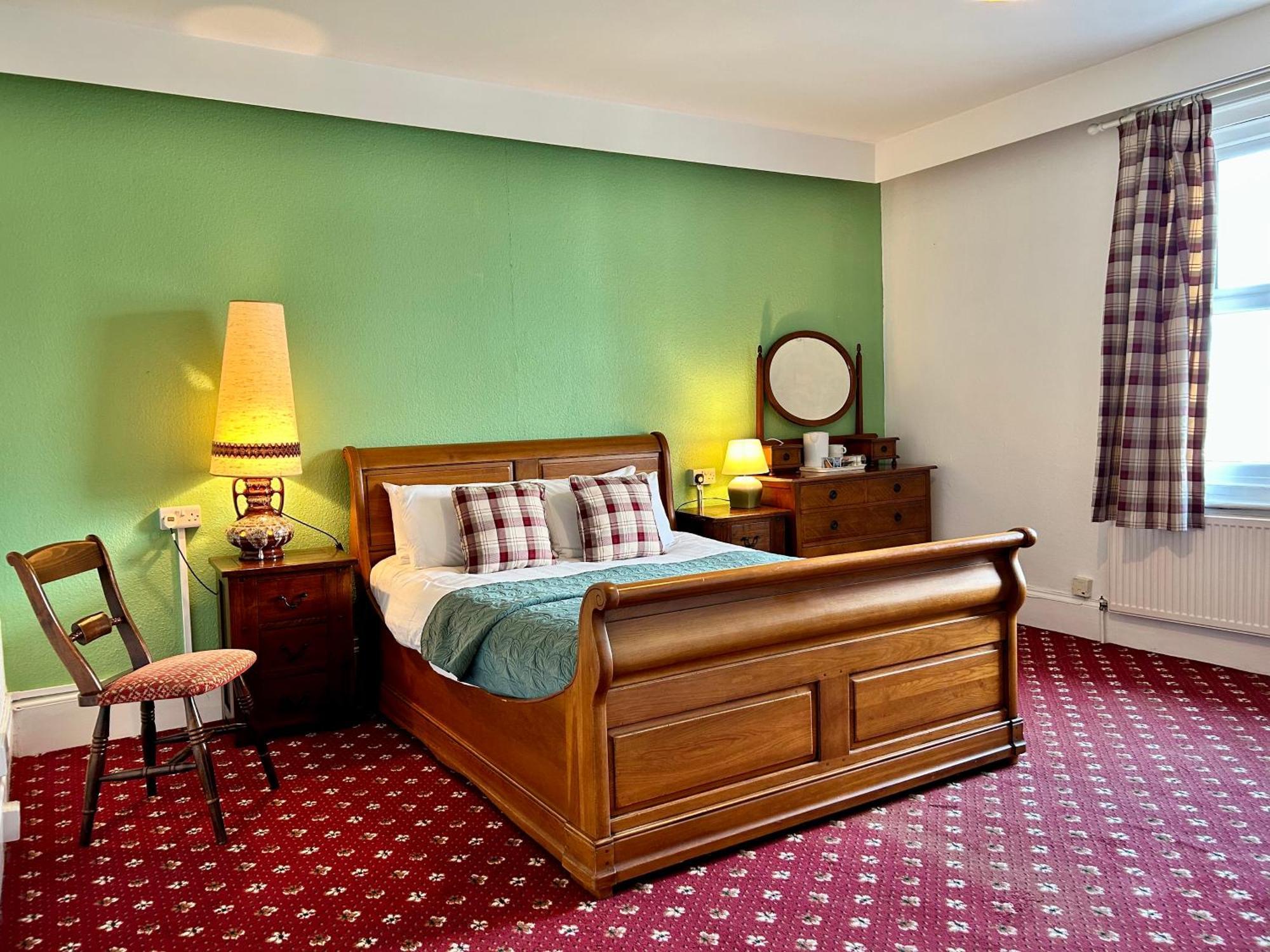 Clarence Quarters Self-Catering Guest House Portsmouth Extérieur photo