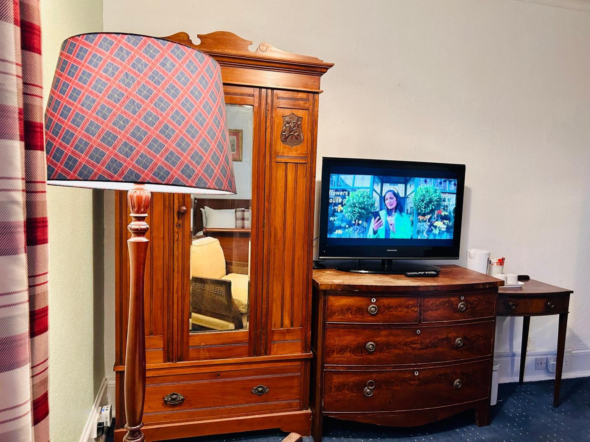 Clarence Quarters Self-Catering Guest House Portsmouth Extérieur photo
