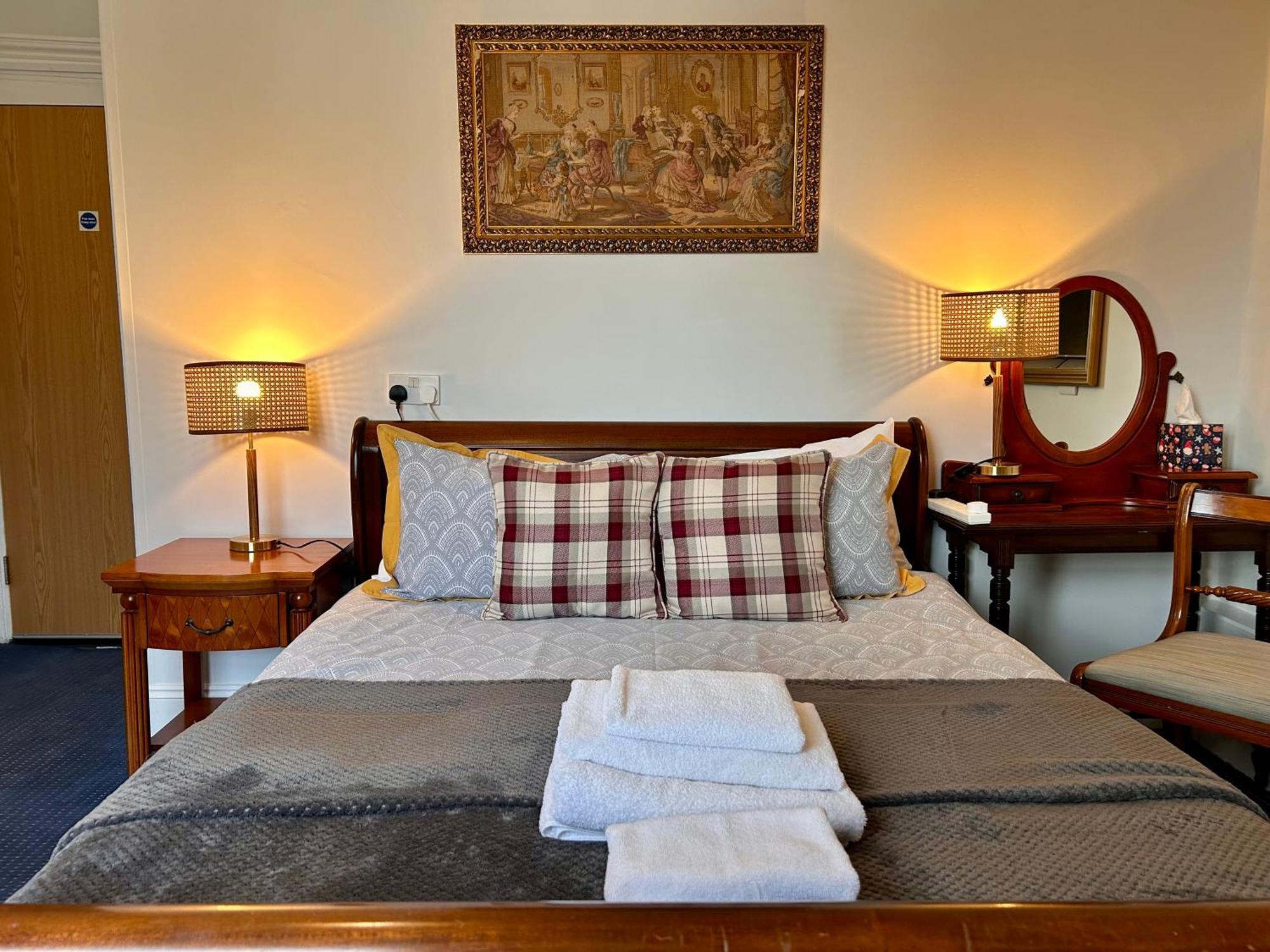 Clarence Quarters Self-Catering Guest House Portsmouth Extérieur photo