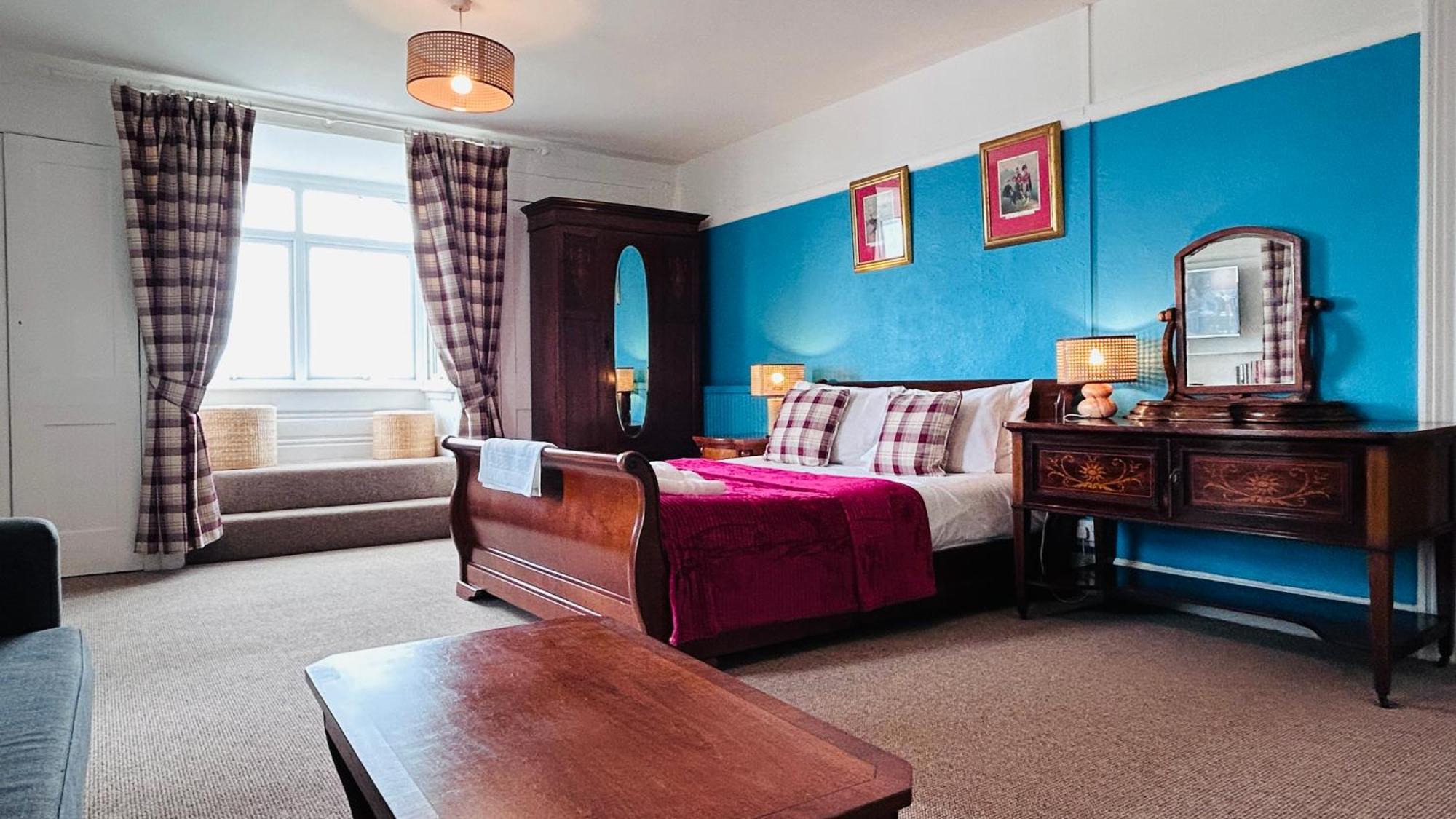 Clarence Quarters Self-Catering Guest House Portsmouth Extérieur photo